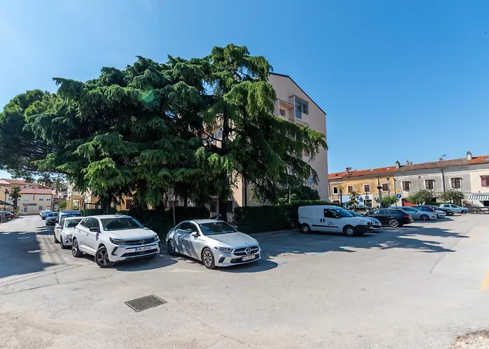Pearl Rea Poreč