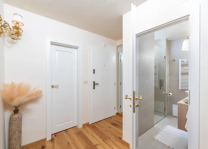 Apartment Pearl Rea *